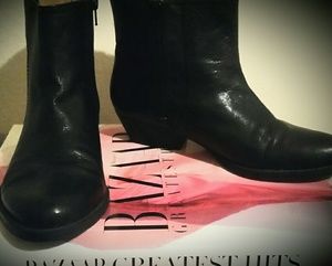 Nine West Reverse Ankle Bootie